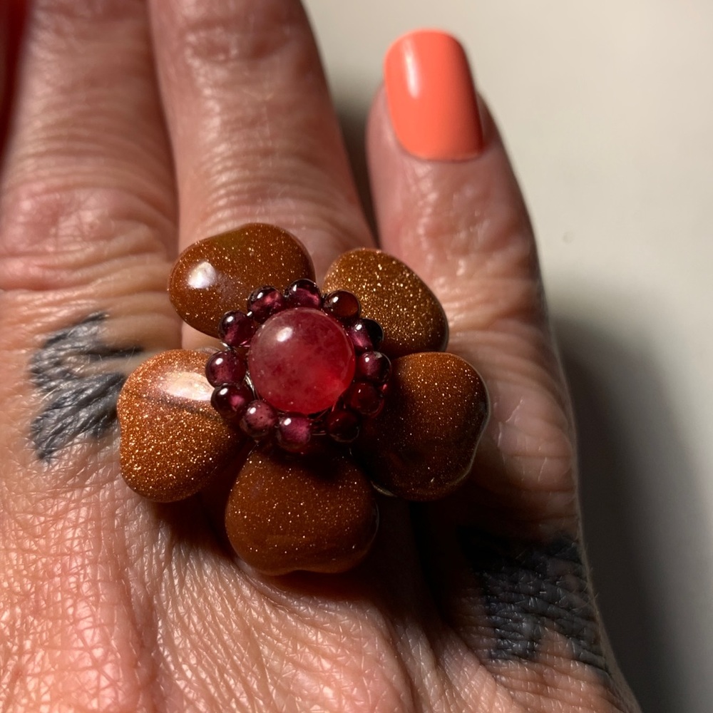 Ring - Picture 2 of 4